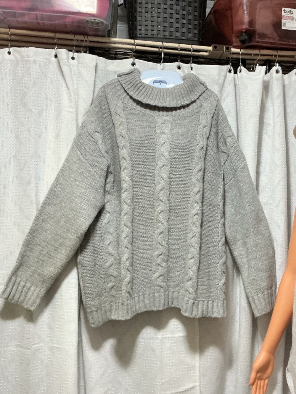 Women’s heavy sweater